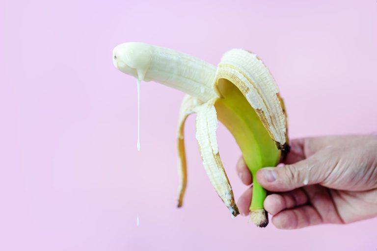 Comment améliorer le goût du sperme : guide pratique par Sexylib 