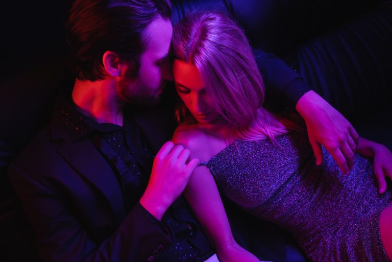 Rituel de couple après une expérience libertine